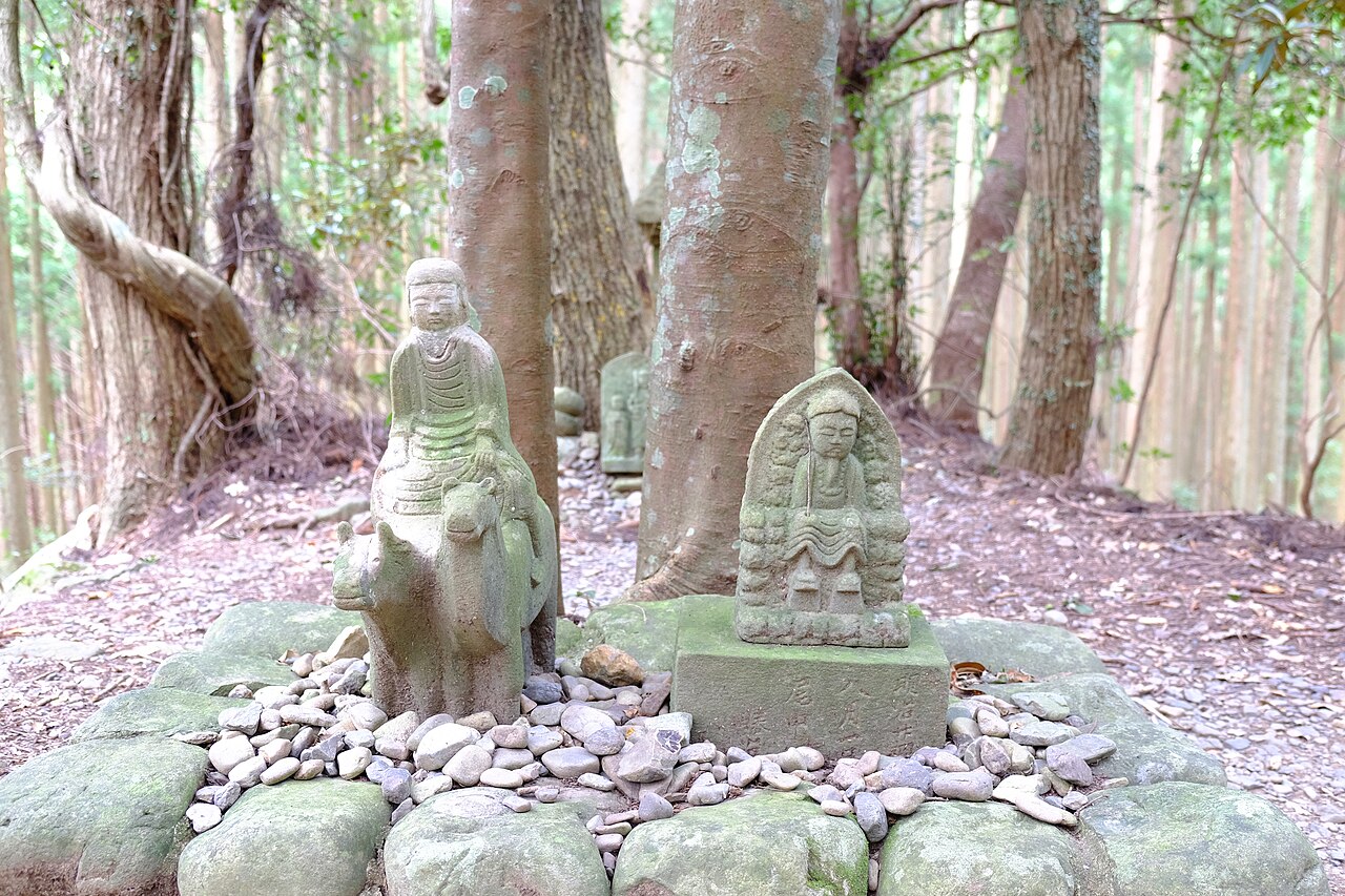 牛馬童子像（熊野古道）